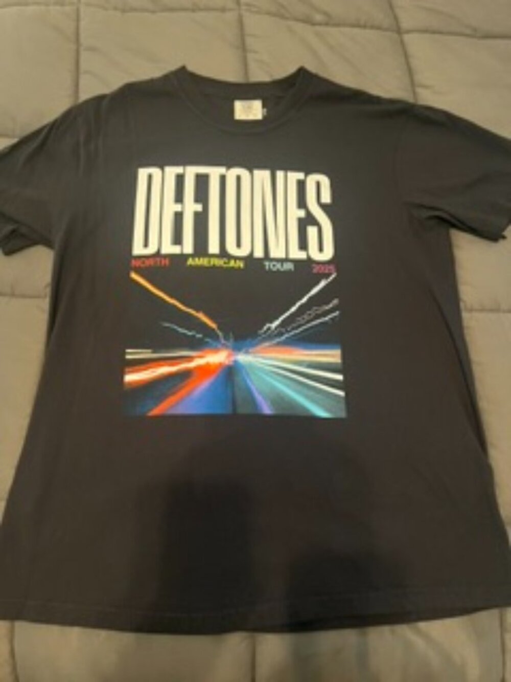 Deftones 2025 North American Tour Concert T-Shirt NWOT Authentic Band Tee Size L